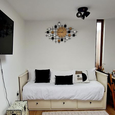 Canterbury Romantic Modern Home Goodnestone  外观 照片
