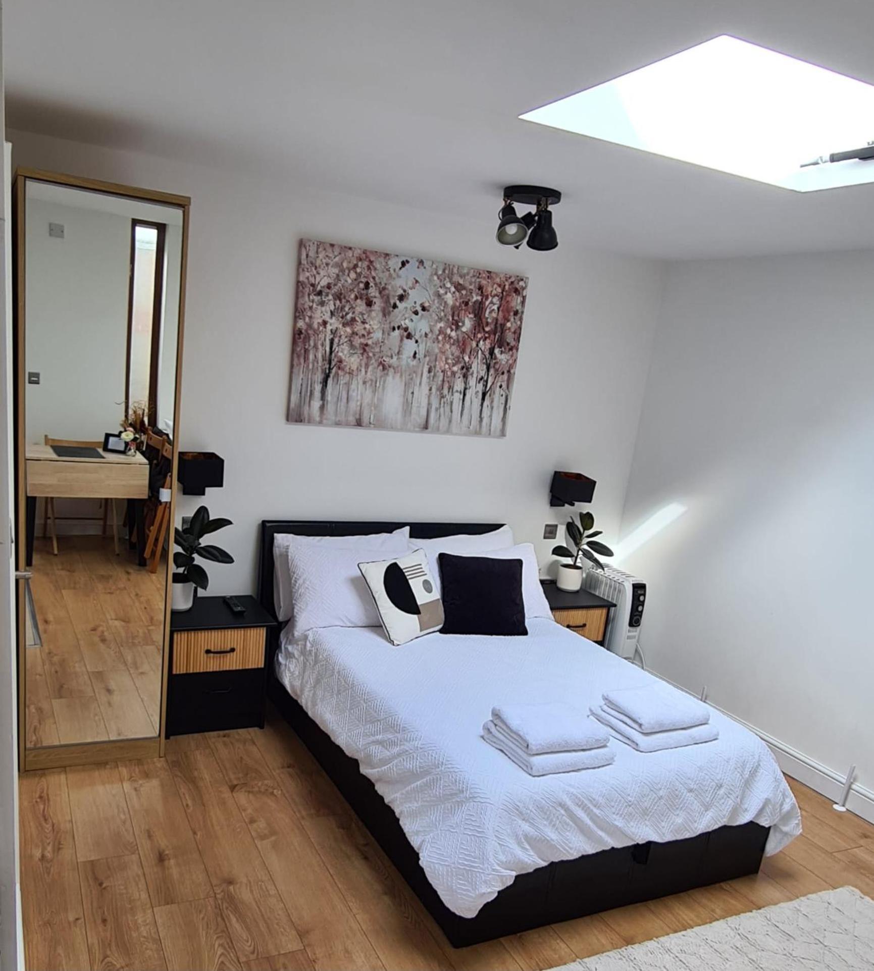Canterbury Romantic Modern Home Goodnestone  外观 照片